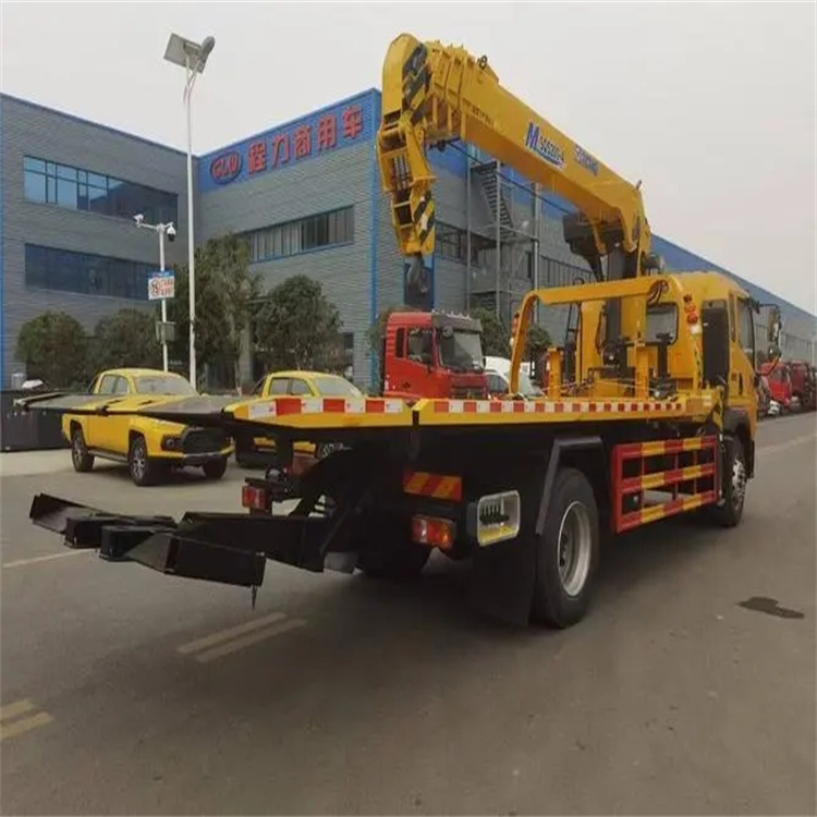 高埗镇附近小随车吊出租电话，轻松解决搬运烦恼